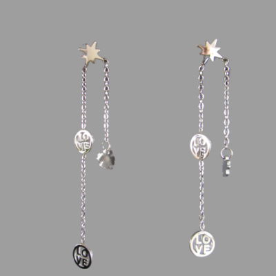 Boucles d’oreilles love, acier