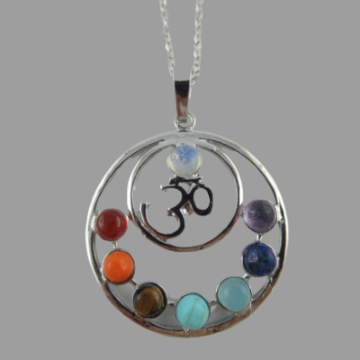 Pendentif 7 chakras + chaîne